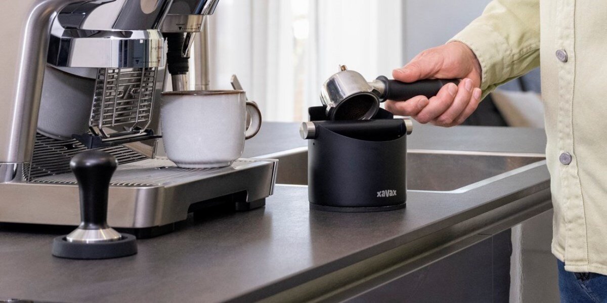 Stylowy design pojemnik na fusy Xavax Barista