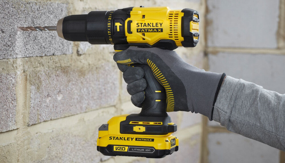 Zestaw STANLEY SFMCK471D2S udar do 25500 ud/min w murze i cegle do 13 mm