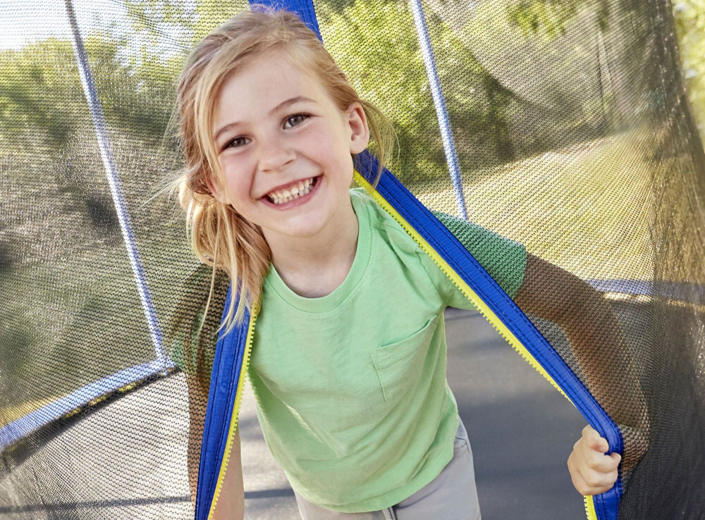 Trampolina LITTLE TIKES 657054E7C 300 cm solidna trampolina rozrywka aktywnosc niesamowite wrazenia stylowy wyglad