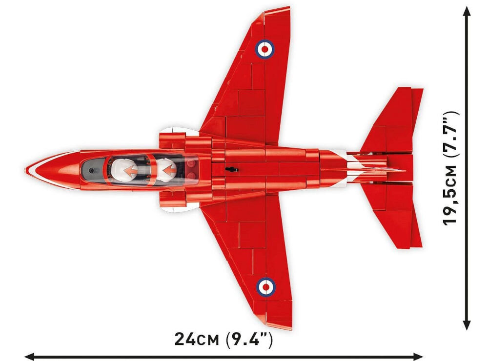 Klocki plastikowe COBI Armed Forces BAe Hawk T1 Red Arrows COBI-5844 czerwone barwy Red Arrows zaprojektowany w skali 1:48 przy wykorzystaniu 389 elementów 19,5 cm rozpiętości skrzydeł