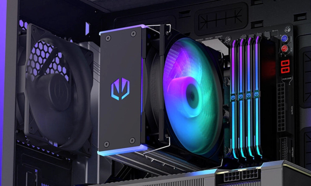 Komputer MAD DOG MD5700X-A26R32H11 R7-5700X 32GB RAM 1TB SSD Radeon RX6700XT Windows 11 Home chłodzenie CPU temperatura radiator wentylator głośność diody ARGB