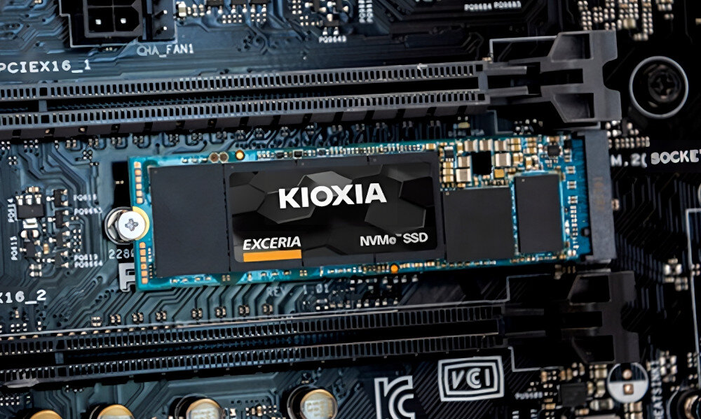 Komputer XQUANTUM XQR7R8S500-XA2W11HV2 R7-5750G 8GB RAM 500GB SSD Windows 11 Home dysk SSD pojemność interfejs szybkość odczyt zapis