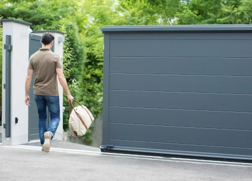 Napęd do zdalnego sterowania bramą SOMFY Slidy Moove 600 + Connectivity Kit 1246286 bezawaryjność