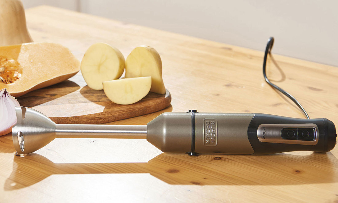 Blender BLACK&DECKER BXHBA1200E Intuicyjna obsługa intuicyjne pokrętło regulację prędkości Funkcja Turbo kremy sosy zupy koktajle pasty kremy dodatki