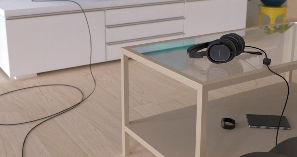 Bardzo długi kabel, swoboda ruchów, słuchawki nauszne Thomson HED4508