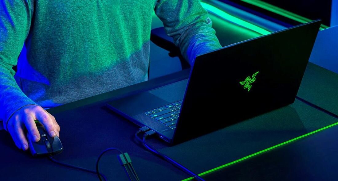 Laptop RAZER Blade 15 - DDR5 SSD PCIe NVMe 4.0 x4 