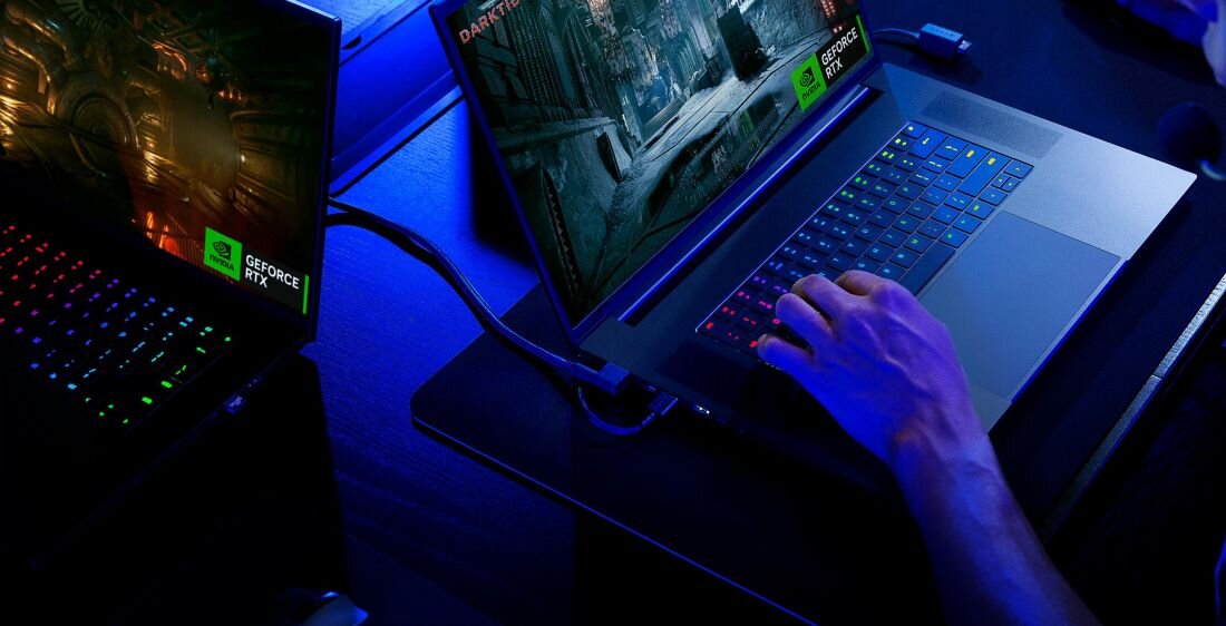 Laptop RAZER Blade 18 K9-NT - Podświetlana klawiatura Chroma RGB