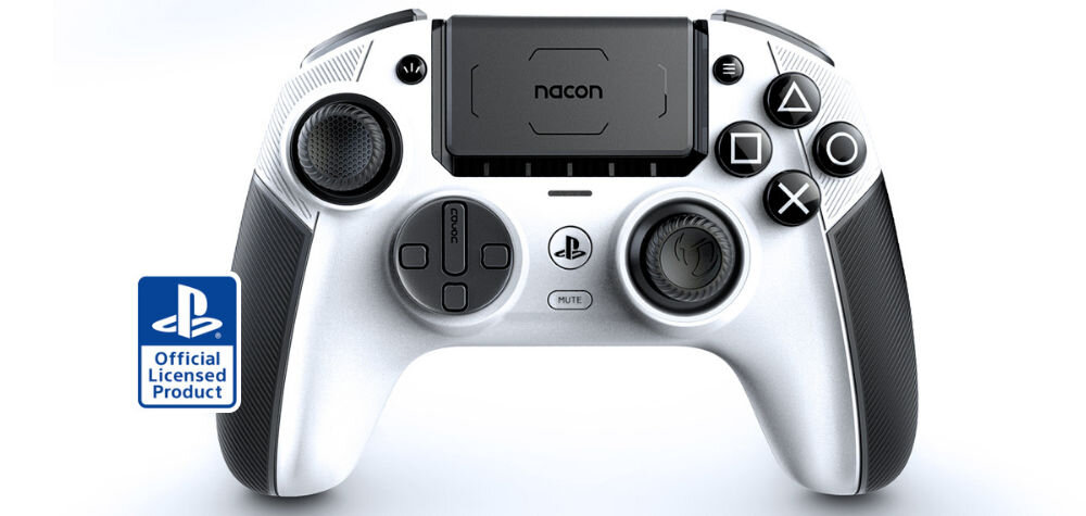 Kontroler NACON Revolution 5 Pro Biały prezentacja pada na białym tle od przodu oficjalnie licencjonowany przez PlayStation zoptymalizowany pod kątem PS5 płynność działania precyzyjne sterowanie komfort użytkowania profesjonalny sprzęt rywalizacja rozgrywka