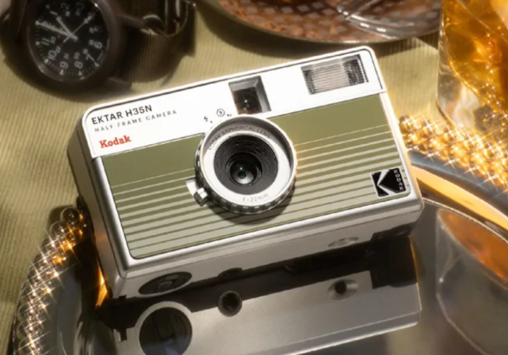 Aparat analogowy KODAK Ektar H35N kreatywność jakość eksperymentowanie funkcjonalność ilość wyposażenie