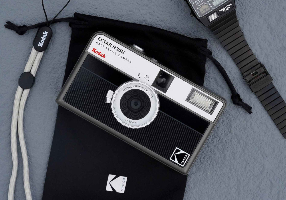 Aparat analogowy KODAK Ektar H35N kreatywność jakość eksperymentowanie funkcjonalność ilość wyposażenie