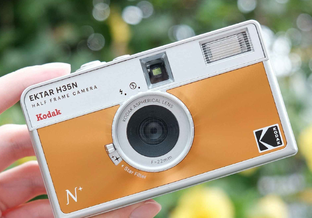Aparat analogowy KODAK Ektar H35N kreatywność jakość eksperymentowanie funkcjonalność ilość wyposażenie