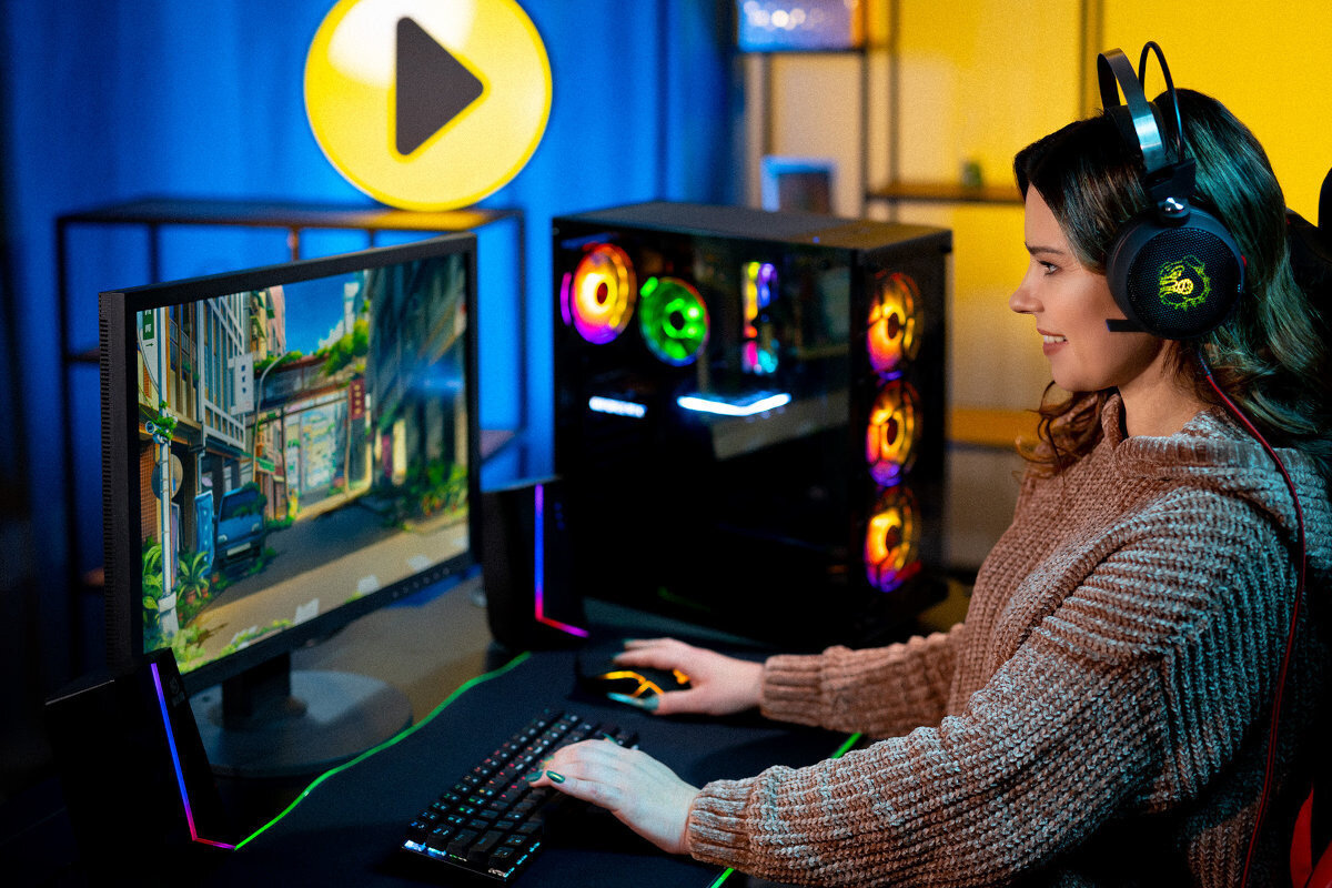 Komputer MAD DOG MD5600X-A19R32S15 R5-5600X 32GB RAM 500GB + 1TB SSD GeForce RX3060Ti Windows 11 Home obudowa wentylacja przestrzeń wentylatory