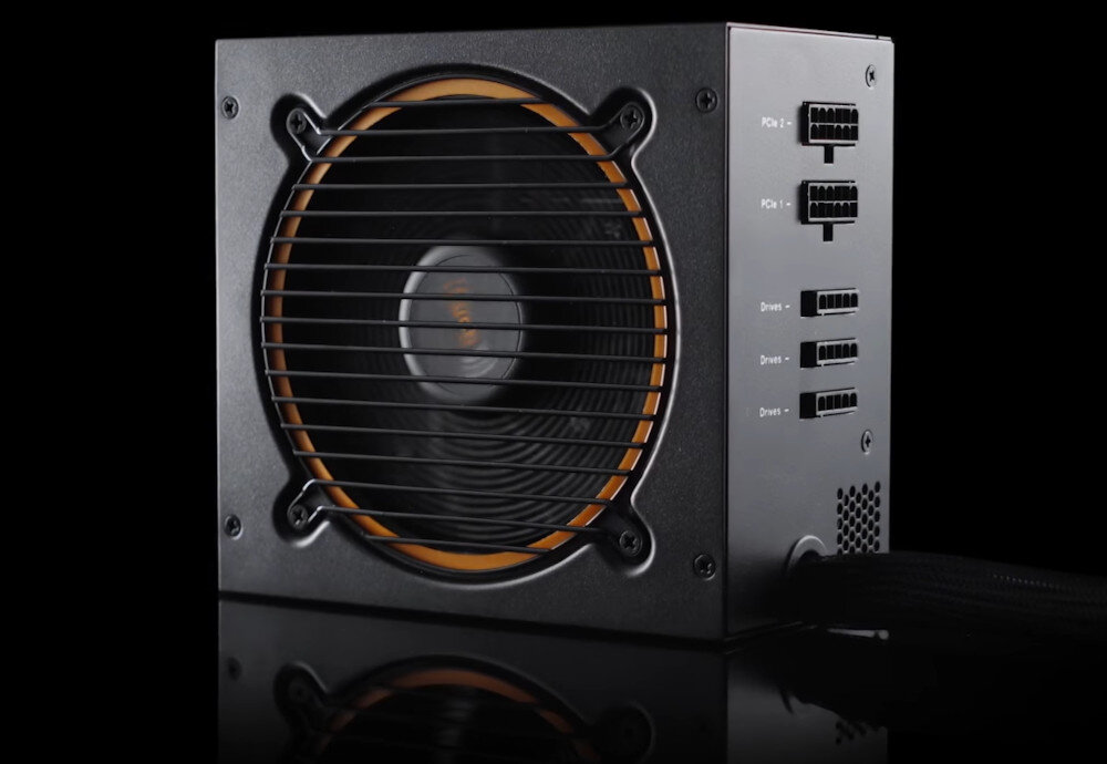 Komputer MAD DOG BQ500-A07WB32 R7-5700X 32GB RAM 1TB SSD GeForce RTX4060Ti Windows 11 Home zasilacz moc zabezpieczenia sprawność certyfikat prąd