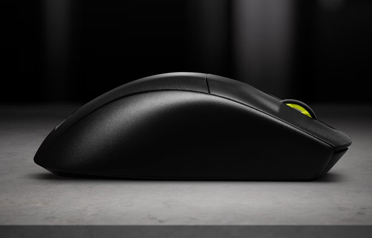 Mysz CORSAIR M75 Air Wireless Czarny kształt ergonomia