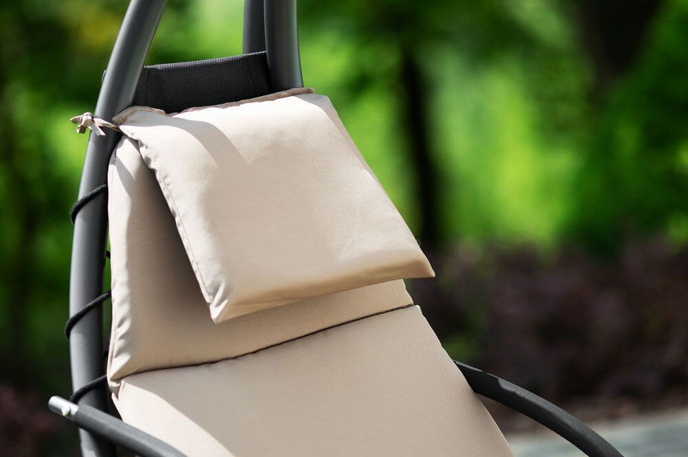 Leżak wiszący PATIO Albert Brązowy podgłówek daszek czyszczenie styl ozdoba relaks wygoda komfort