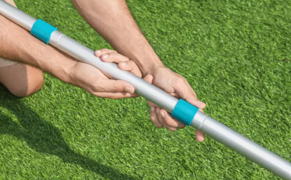 Tyczka do akcesoriów basenowych BESTWAY E-Z-Broom 360 cm aluminiowa konstrukcja odpornosc na korozje dlugowiecznosc zawsze gotowy do pracy