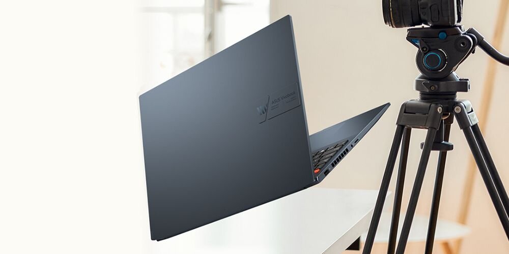 Laptop ASUS VivoBook Pro 16 - Quiet Blue Hz Cool Silver
