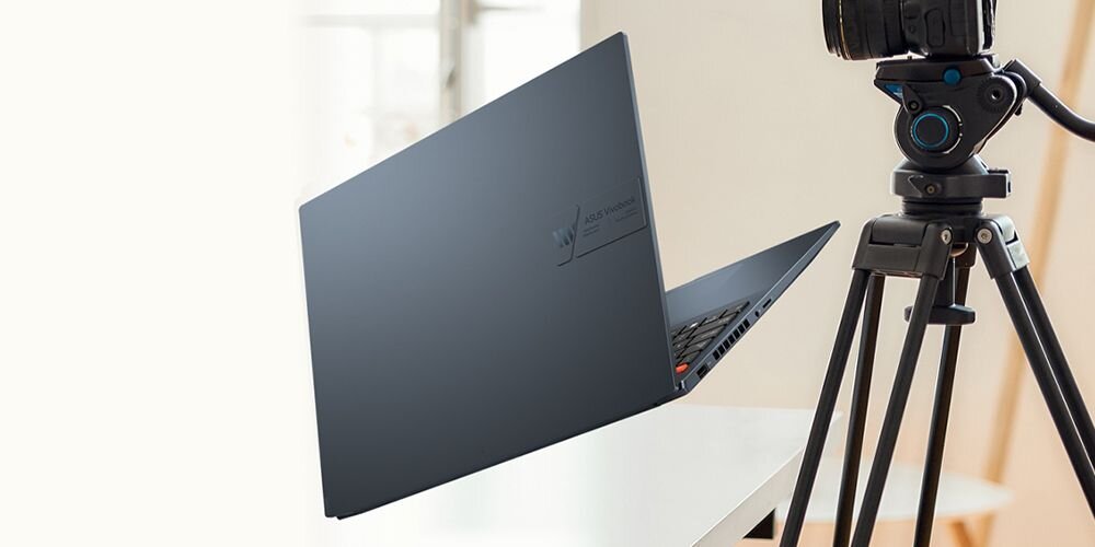 Ноутбук ASUS VivoBook Pro 16 OLED - Тихий блакитний Hz Cool Silver