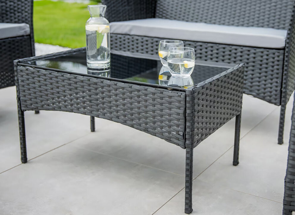 PATIO Edwige 47209 Комплект садових меблів чорного кольору Практична стільниця із загартованого скла