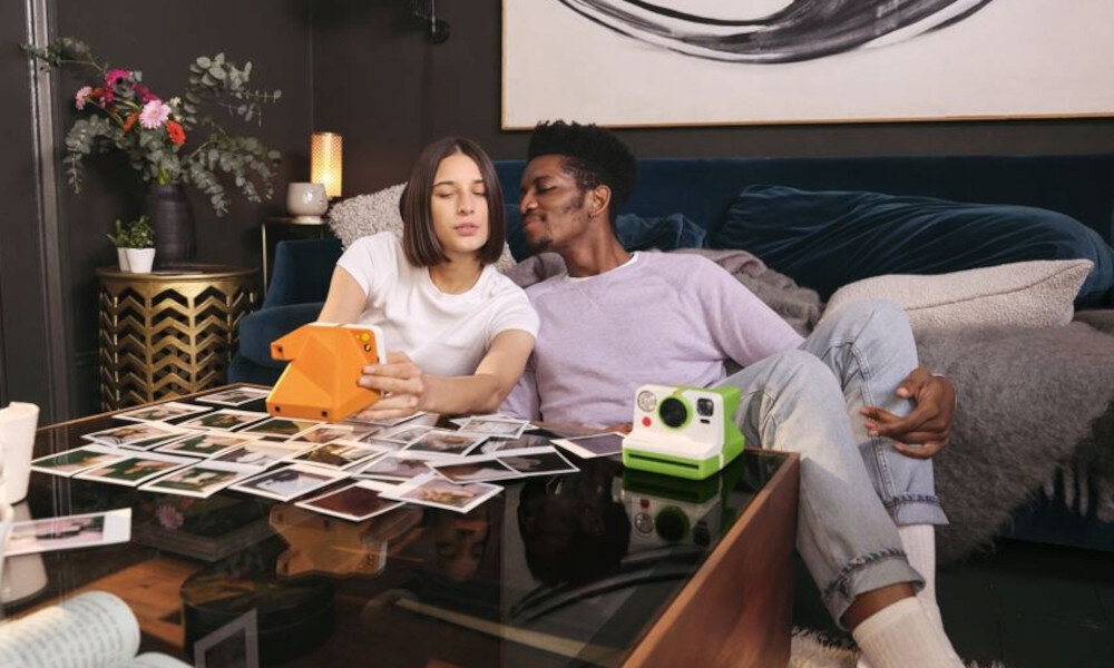 Aparat POLAROID Now + Gen 2 wygląd styl materiał wykonanie
