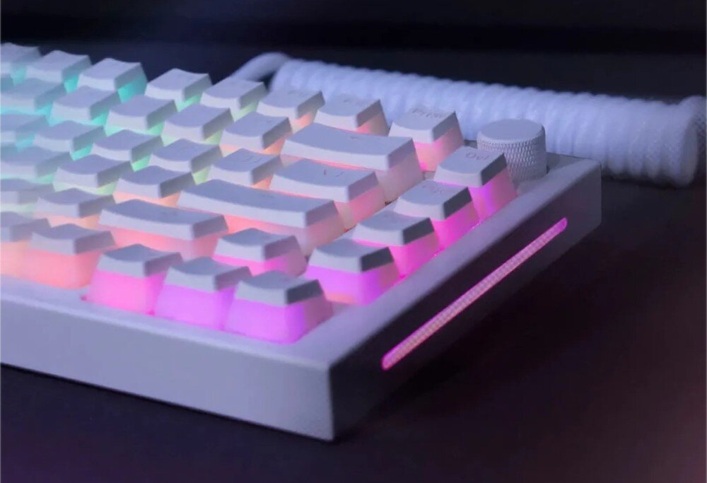 Klawisze GLORIOUS PC Aura V2 Biały kolor wygląd podświetlenie
