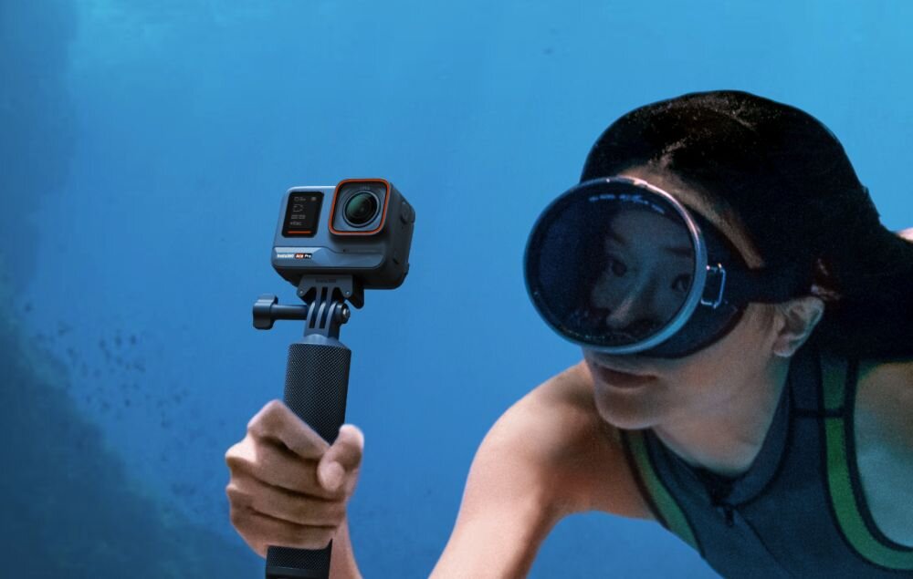 Kamera sportowa INSTA360 Ace Pro sport montaż nagrywanie stabilizacja montaż edycja filtry ostrość śledzenie tryby bateria akumulator zasilanie ładowanie rozdzielczość filmy obudowa odporność wielkość łączność sterowanie