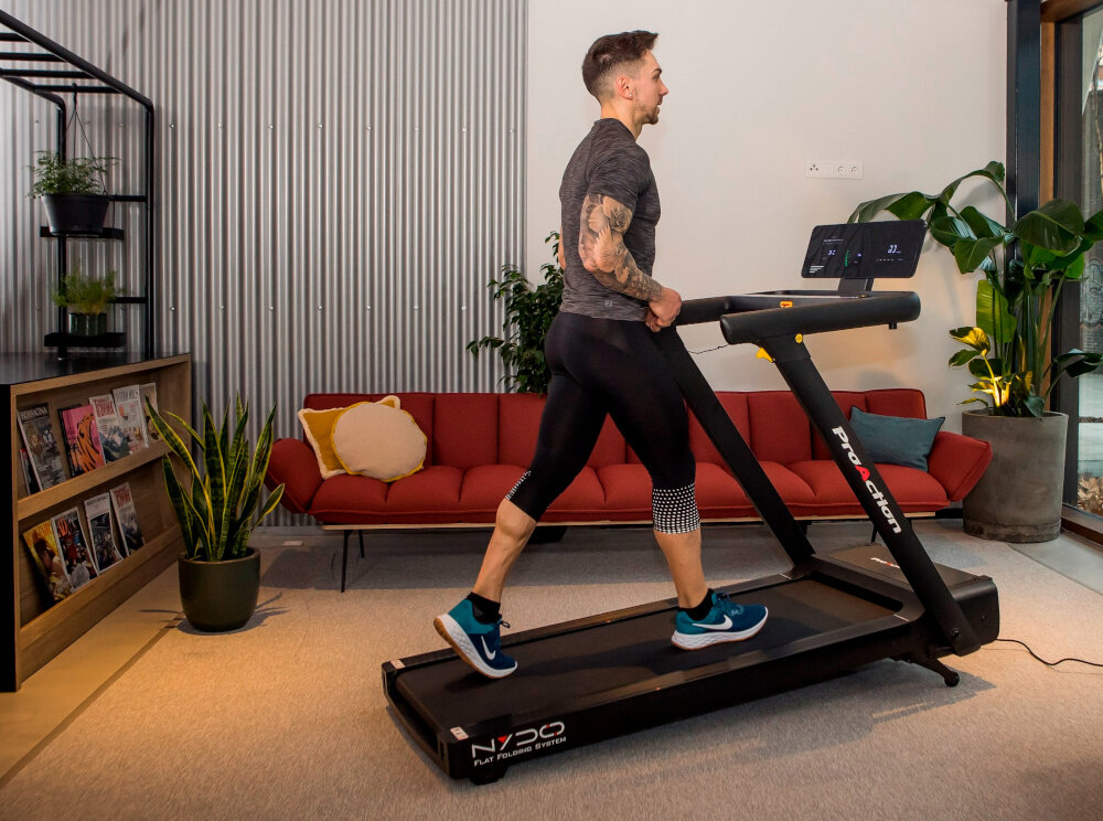Bieżnia elektryczna BH FITNESS Nydao G6540 2206W 18km-h modul FTMS Bluetooth aplikacje KINOMAP ZWIFT