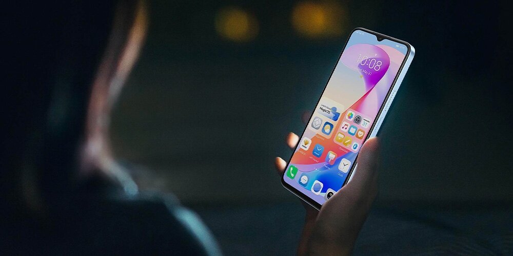 Smarfon HONOR X6A ekran bateria aparat procesor ram pamięć pojemność rozdzielczość zdjęcia filmy opis dane cechy blokady system łączność wifi bluetooth obudowa szkło odporność porty muzyka transfer sieć przekątna matryca waga czujniki oled amoled ips