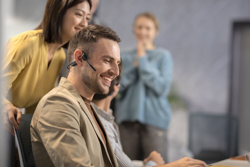Słuchawki AFTERSHOKZ OpenComm2 UC USB-C swiadomosc sytuacyjna dynamika srodowisko