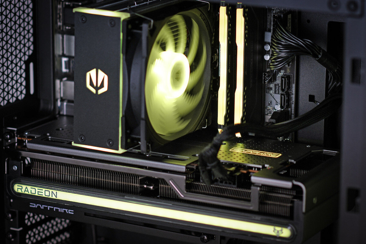 Komputer ACTINA iCUE i5-12400F 16GB RAM 1TB SSD Radeon RX7700XT Windows 11 Home testy przeznaczenie