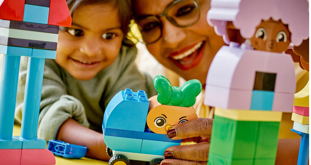 KLOCKI LEGO DUPLO LUDZIKI Z EMOCJAMI 10423 różnice zestaw klocki kształty kolory
