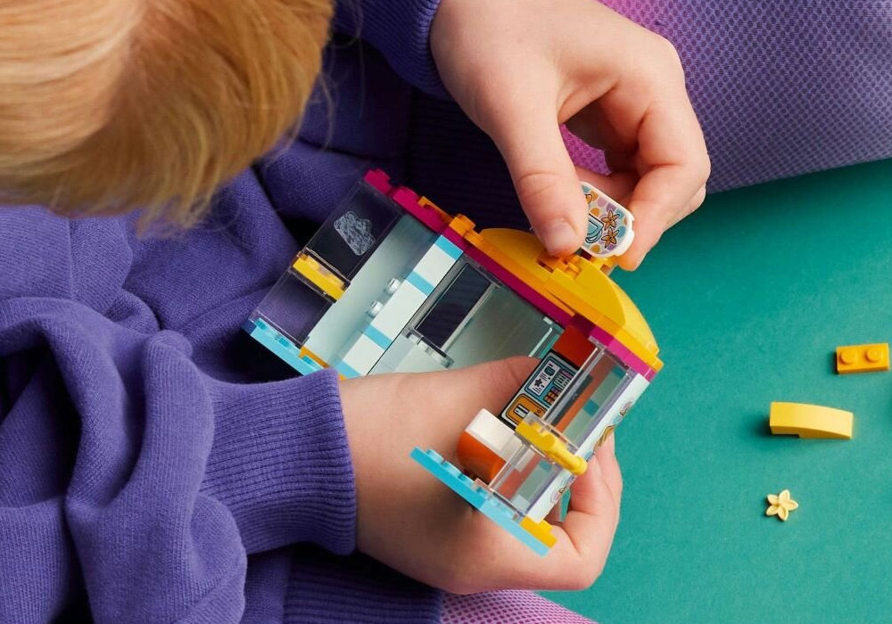 LEGO 42608 Friends Mały sklep z akcesoriami zabawa edukacja rozwój wyposażenie kreatywność