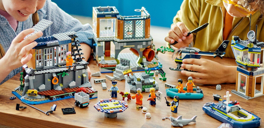 KLOCKI LEGO CITY POLICJA Z WIĘZIENNEJ WYSPY 60419 więzienna wyspa