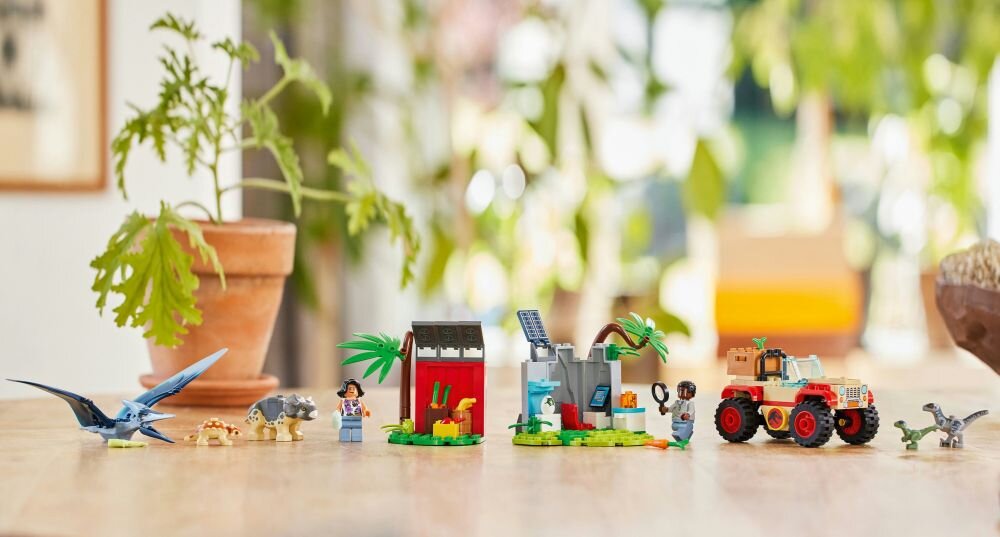 LEGO 76963 Jurassic World Centrum ratunkowe dla małych dinozaurów klocki elementy zabawa łączenie figurki akcesoria figurka zestaw