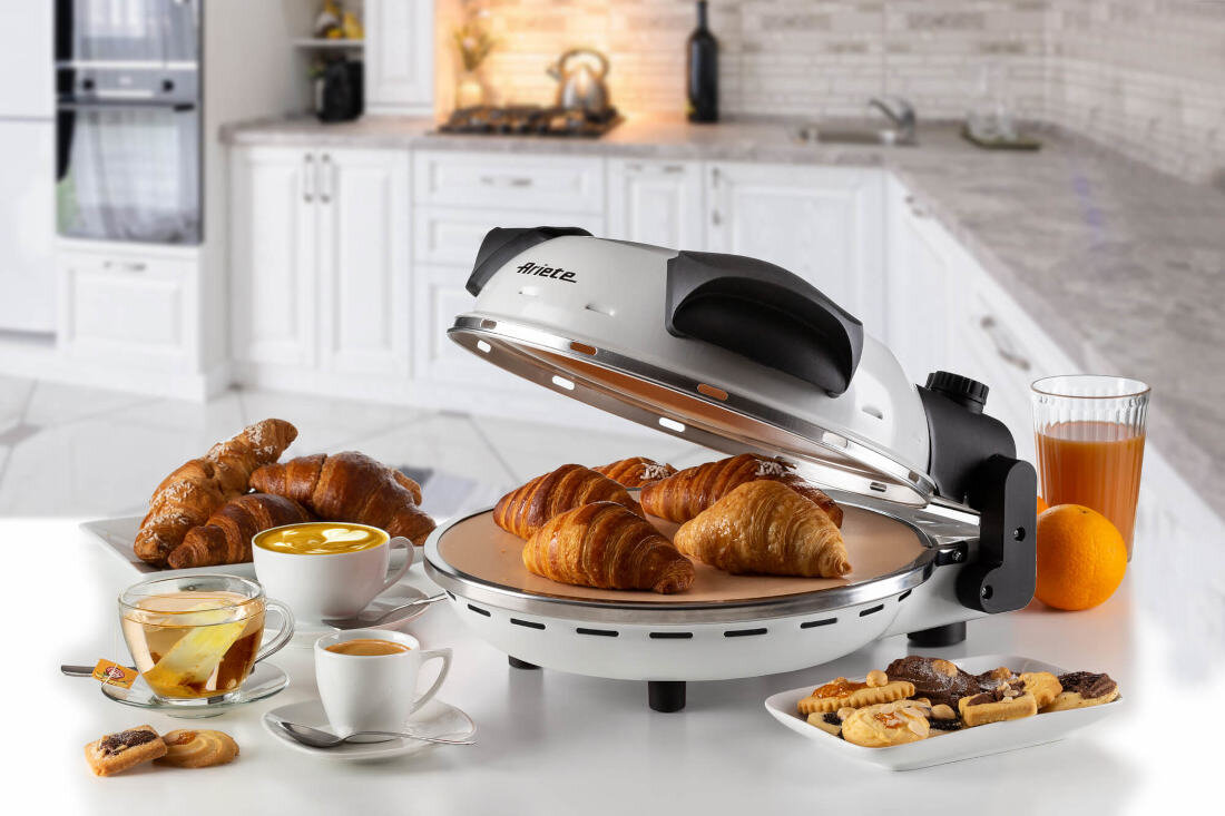Piec do pizzy ARIETE 918 00 1200W średnica 33 cm Biały wygodny uniwersalny wypiekanie podgrzewanie smak