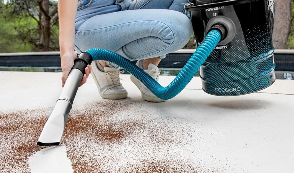 Odkurzacz do popiołu CECOTEC Conga Ash 7000 Liberty 8599 Siła, która usuwa zabrudzenia popiół, pellet, gruz, liście czy trociny Jedno urządzenie zastępuje kilka narzędzi  porządek