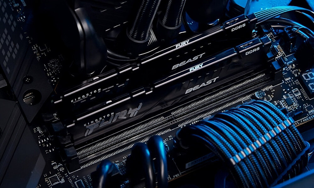 Komputer MAD DOG GeForce RTX4070 CS2 Reflex Edition BQ500-A03WB R7-7800X3D 32GB RAM 2TB SSD Widnows 11 Home pamięć RAM kości opóźnienia taktowanie radiator płynność