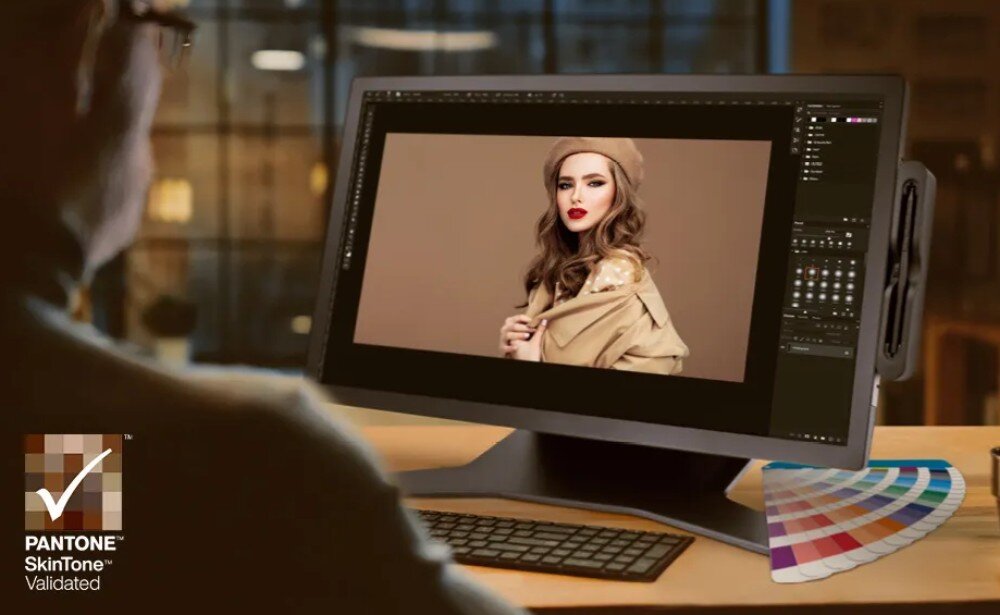 Tablet graficzny WACOM Cintiq Pro 22 wyświetlacz rozdzielczość jakość certyfikaty kolory odwzorowanie