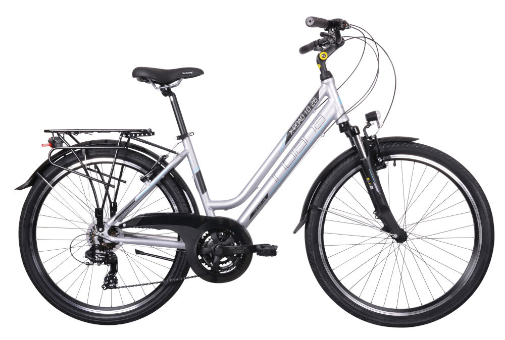 Rower trekkingowy INDIANA X-Road 1.0 D19 26 cali damski Srebrny do jazdy w miescie i poza miastem po asfalcie i po nieutwardzonych drogach trekkingowa geometria jazda w niemeczacej naturalnej wyprostowanej pozycji