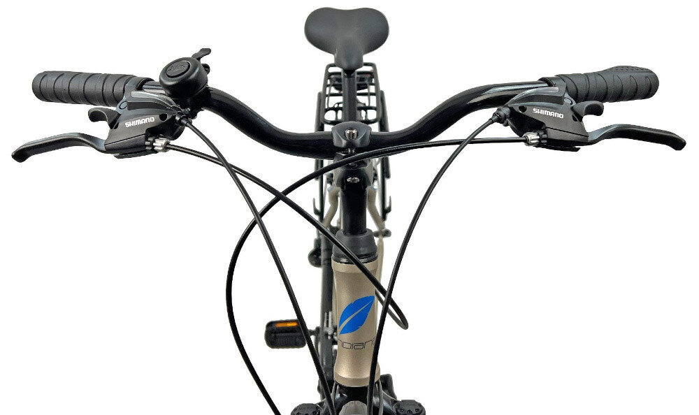 Rower trekkingowy INDIANA X-Road 1.0 M17 28 cali Amar męski Piaskowy aluminiowa kierownica marki SOVEREIGN lekka antyposlizgowy material na manetkach dzwonek