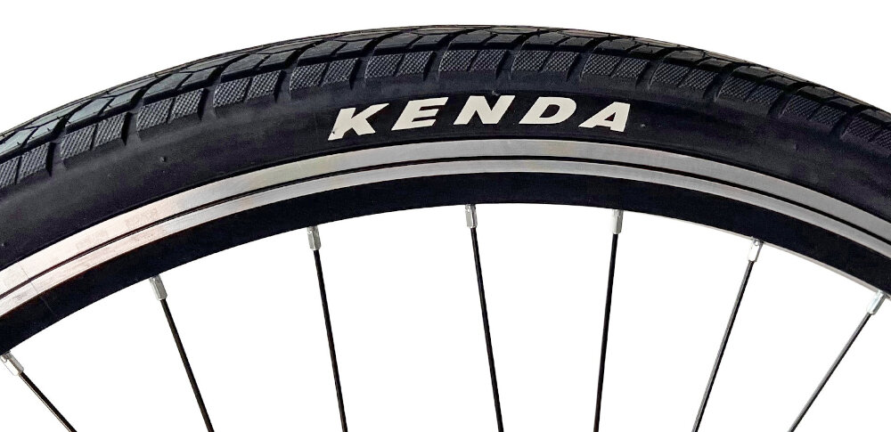 Rower trekkingowy INDIANA X-Road 1.0 M21 28 cali męski Czarny kola rozmiar 28 cali latwe pokonywanie przeszkod wiekszy kontakt kola z podlozem szerokie opony marki VEE RUBBER dobra przyczepnosc dwusciankowe obrecze regularny ksztalt kol stabilne trzymanie opony bezpieczna komfortowa jazda blotniki regularne sprawdzanie cisnienia powietrza wartosc na bocznej czesci opony