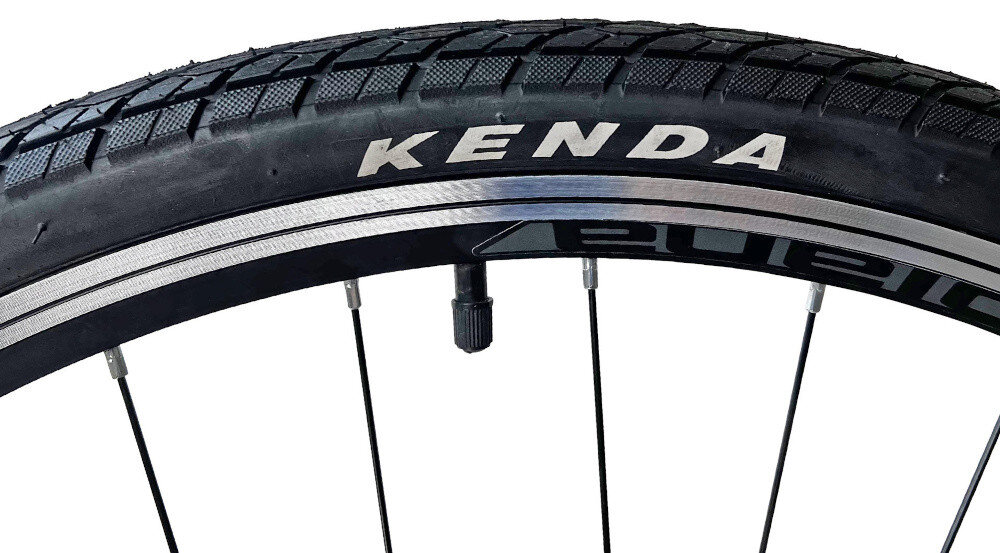 Rower trekkingowy INDIANA X-Road 1.0 D19 28 cali damski Jasnobrązowy rozmiar kola 28 cali latwe pokonywanie przeszkod szerokie opony marki KENDA dobra przyczepnosc dwusciankowe obrecze zachowanie regularnego ksztaltu kol stabilne trzymanie opony bezpieczna komfortowa jazda regularne sprawdzanie cisnienia powietrza wartosc na bocznej czesci opony