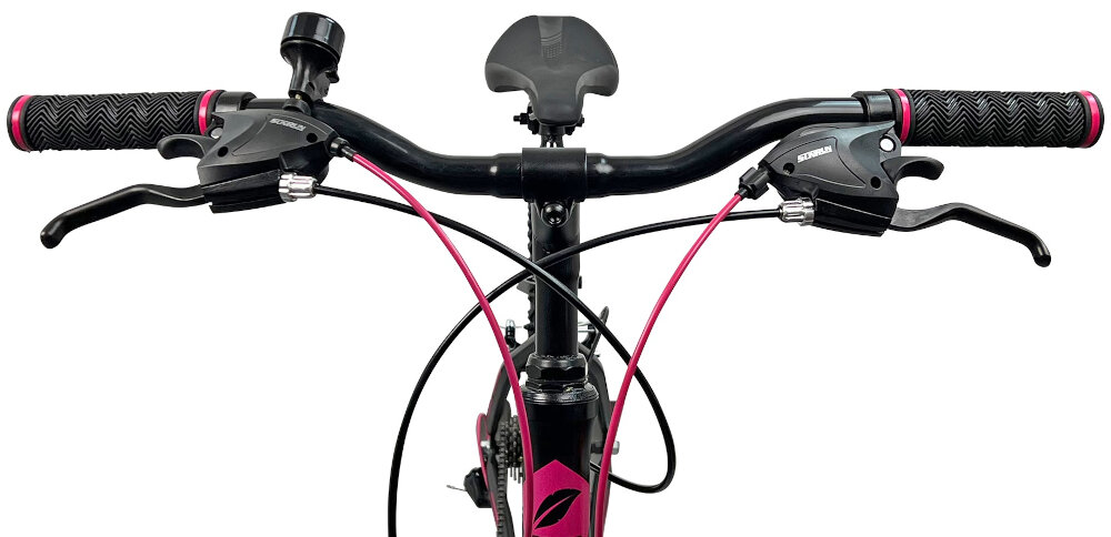 Rower górski MTB INDIANA X-Pulser 1.6 D17 26 cali damski Czarno-różowy kierownica marka SOVEREIGN tym SE-707 W.640 stalowy wspornik MODE HS-15 25.4 niezawodnosc trwalosc odciaza przednie kolo poprawia sterownosc manetki specjalny atyposlizgowy material dzwonek