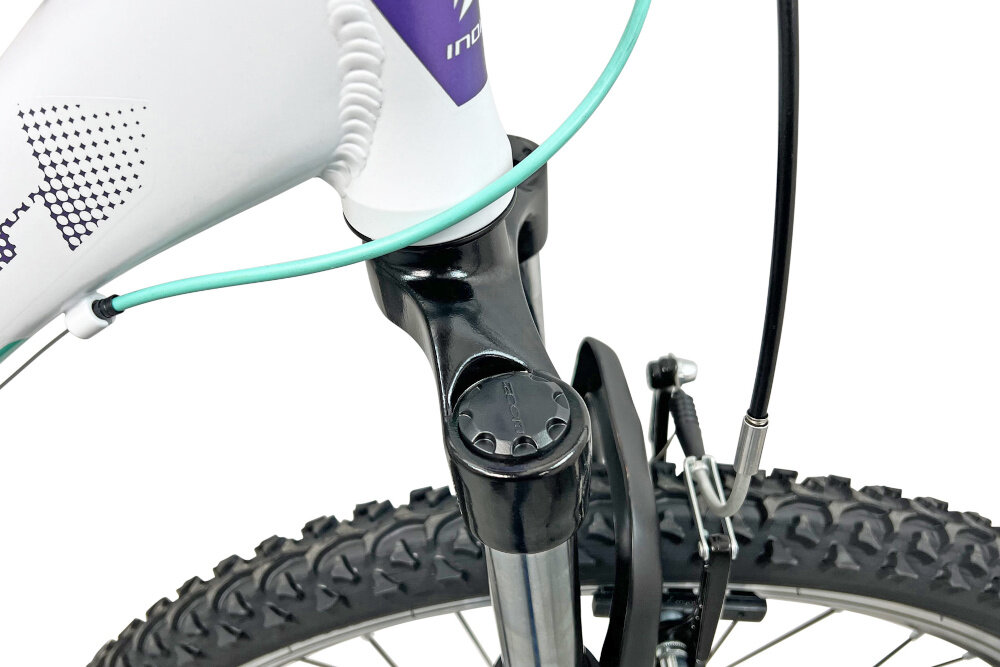 Rower górski MTB INDIANA X-Pulser 1.6 D15 26 cali damski Biało-fioletowo-miętowy rower typu hardtail przedni amortyzator marki ZOOM typ CH-389 26 1 1/8 ulatwia najezdzanie na przeszkody niweluje wstrzasy na kierownicy niska masa roweru duza sztywnosc regulacja za pomoca sprezyny obsluga za pomoca manetki bezproblemowa regulcja