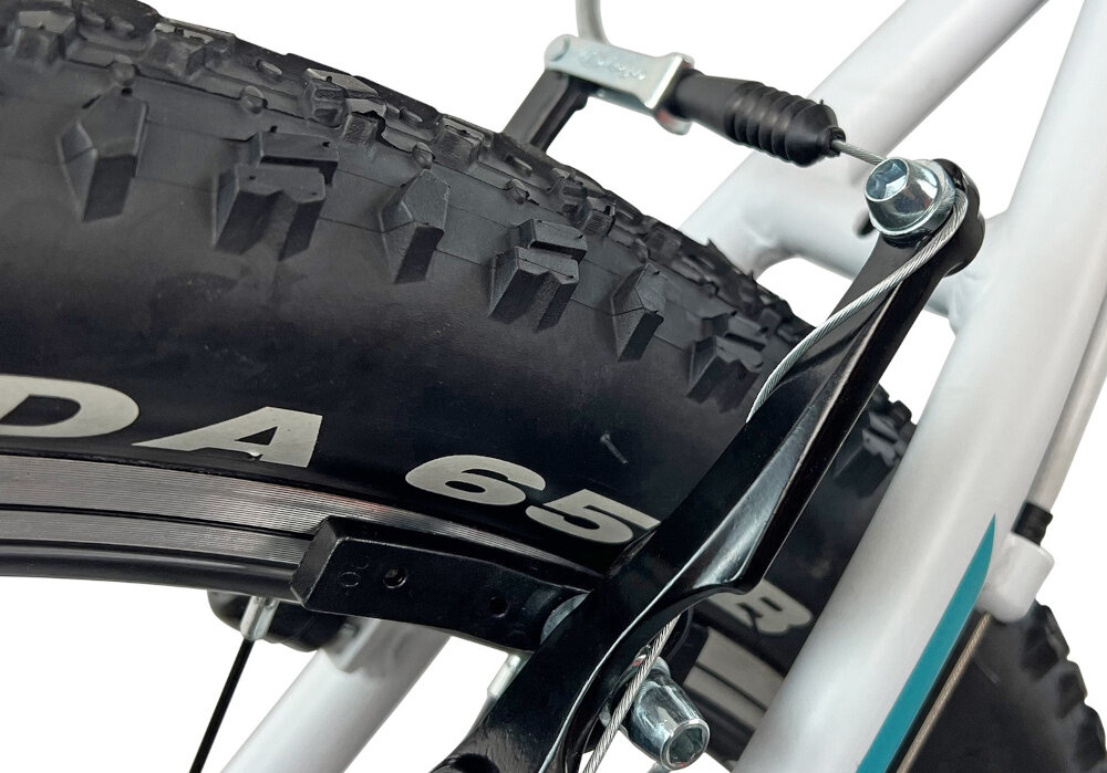 Rower górski MTB INDIANA X-Pulser 1.7 D17 27.5 cala damski Biało-niebieski podstawa bezpieczenstwa hamulce typu V-Brake na przod i na tyl lekkie duza sila hamowania