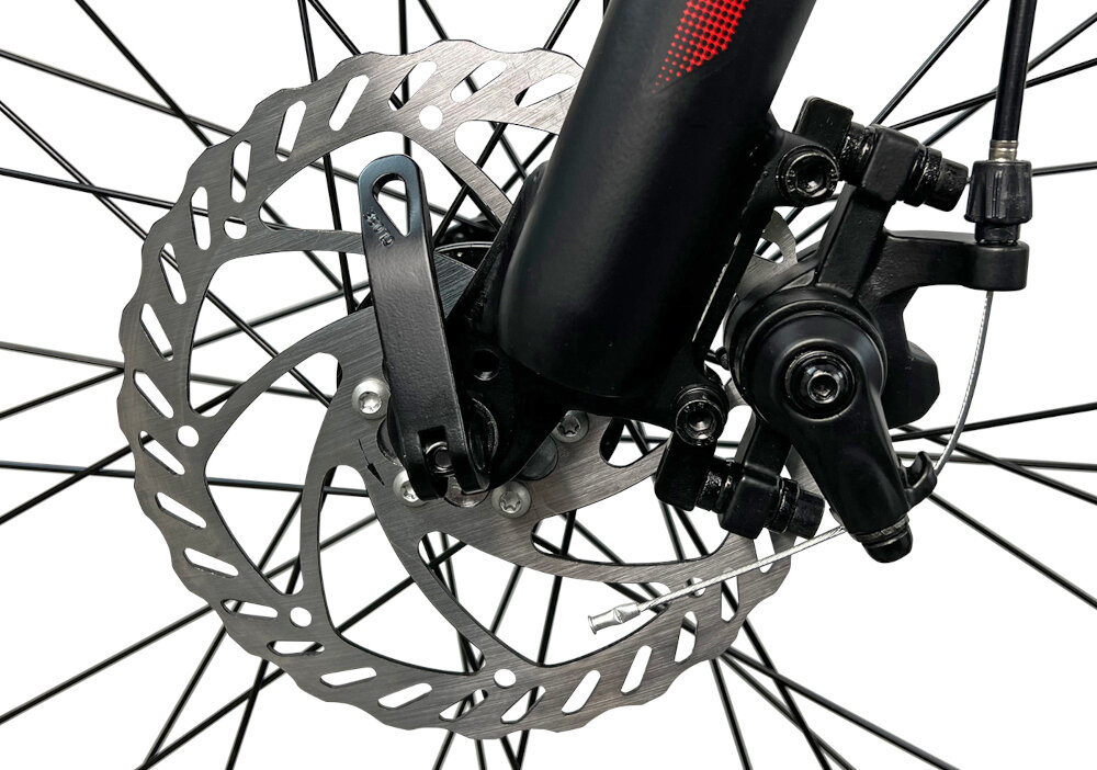 Rower górski MTB INDIANA X-Enduro 2.7 M17 27.5 cala męski Czarno-czerwony hamulce podstawa bezpieczenstwa hamulce tarczowe mechaniczne sprawdzaja sie w kazdych warunkach na kazdej trasie duza sila hamowania nie ma wplywy zabrudzenia ani deszcz odblaski lepsza widocznosc na drodze