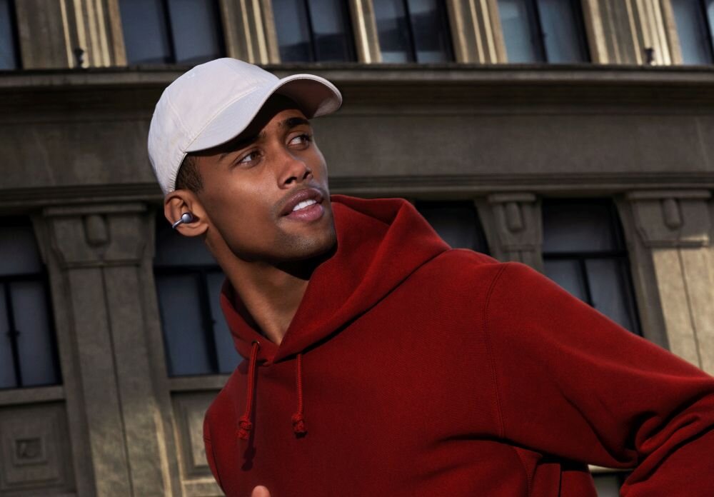 BLUETOOTH НАВУШНИКИ HUAWEI FREECLIP TWS звук живлення підключення шум шумозаглушення діапазон гучності частота вага джерело живлення роз'єм для заряджання порт штекер керування футляр смартфон керування комфорт музика