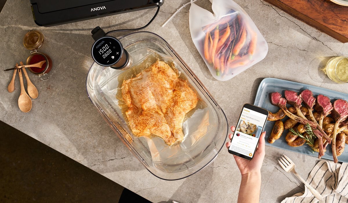Cyrkulator Sous Vide Anova Precision® Cooker 3.0 komfort ergonomia sterowanie z domu