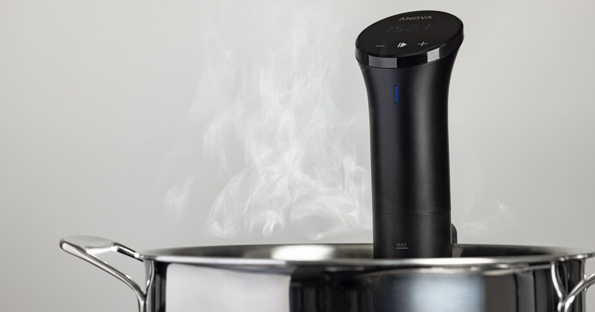 Cyrkulator Sous Vide Anova Precision® Cooker Nano komfort ergonomia sterowanie z domu