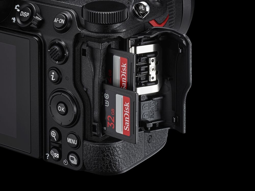Aparat NIKON Z5 zdjęcia obiektyw ekran wizjer ogniskowa przysłona migawka obudowa bateria zasilanie filmy nagrywanie rozdzielczość matryca rozmiar przekątna tryby iso montaż lampa światło przyciski sterowanie menu kontrast jasność balans bieli filtry cmos karta pliki format zapis seria